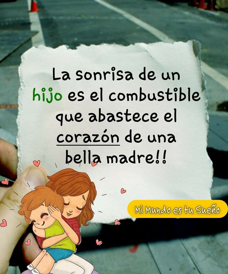 La sonrisa de un hijo es el combustible que abastece el corazón de una bella madre!!